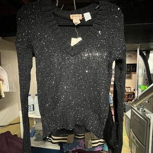 Mudd Women's Sparkling Black V-Neck Sweater NWT  Size Juniors Medium
